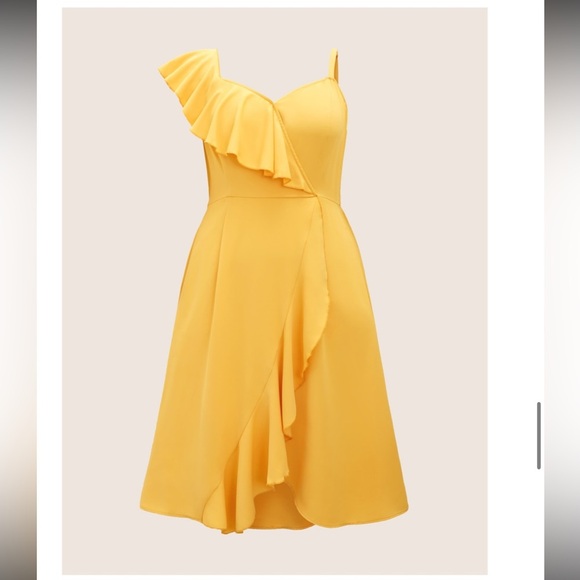 BloomChic Citrus Solid Ruffle Trim Surplice Neck Dress - Picture 6 of 8